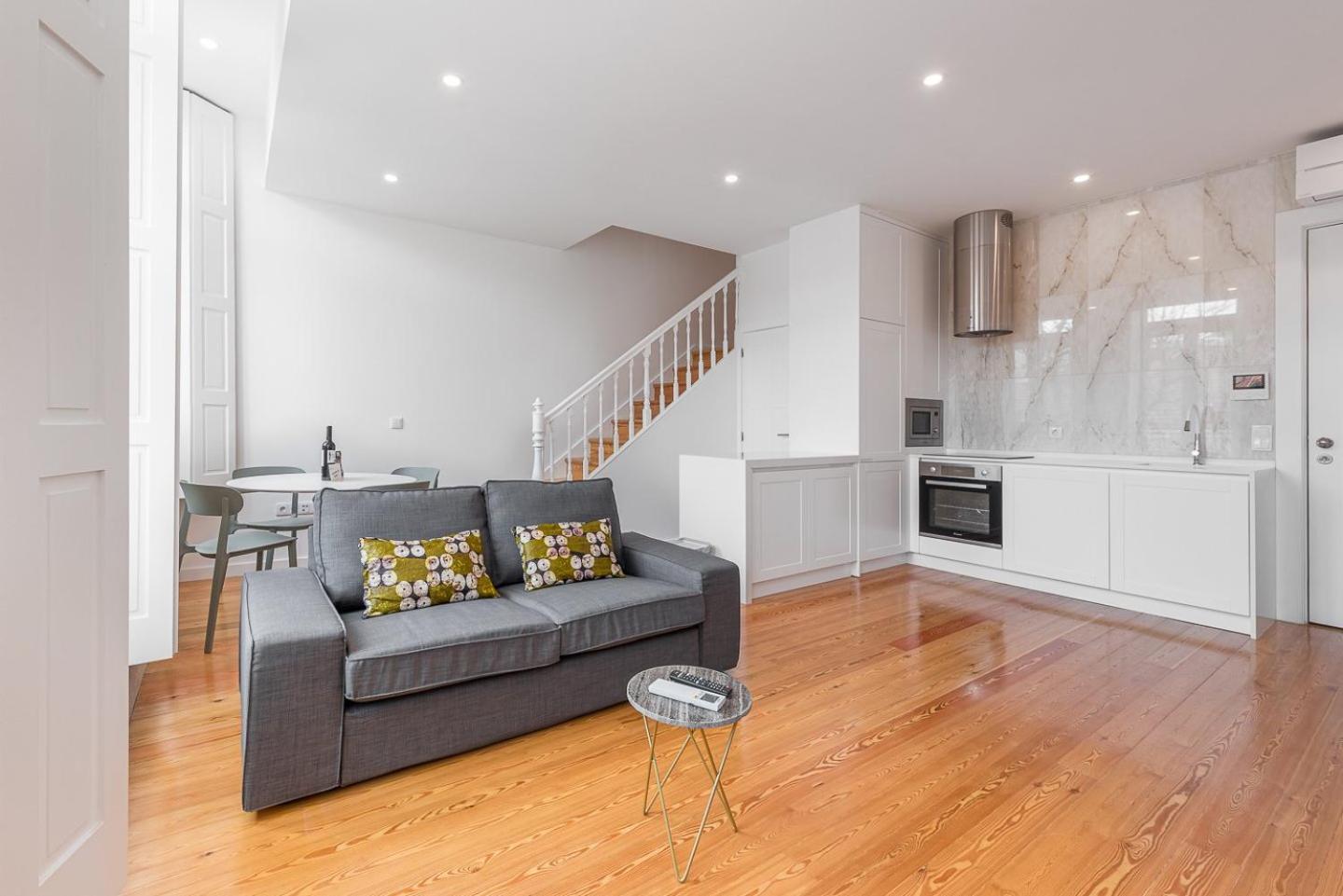 Guestready - 535 Bonfim - Duplex Apartment Porto Luaran gambar